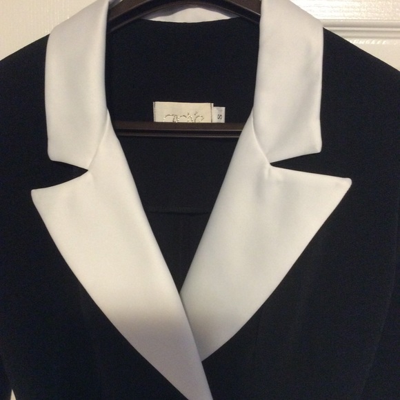 Jacket - Picture 2 of 3